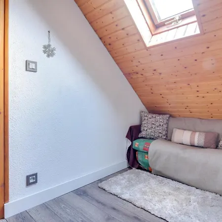 En Duplex A Cauterets, 2 Chambres, 7 Pers., Terrasse, Pres Des Remontees, Parking Inclus - Fr-1-401-6 *