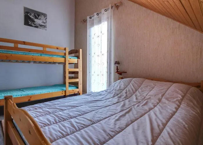 En Duplex A Cauterets, 2 Chambres, 7 Pers., Terrasse, Pres Des Remontees, Parking Inclus - Fr-1-401-6 * Cauterets